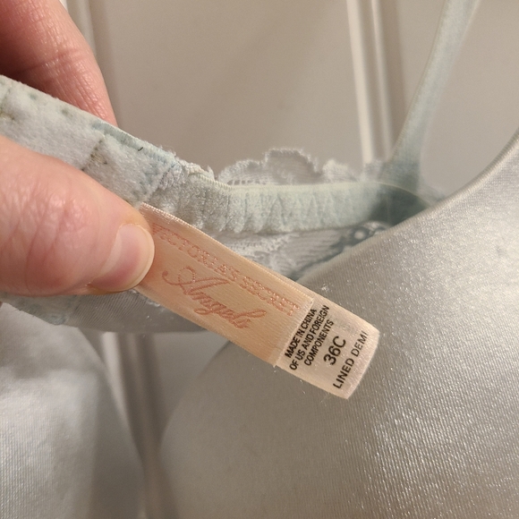 Victoria's Secret Light Blue Bra Y2K 2000s in 36C - Picture 3 of 3